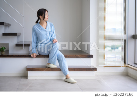 女性ポートレート 女性ポートレート 120227166