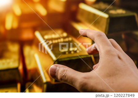 金と男性 120227849