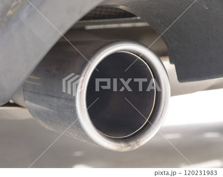 マフラー　乗用車 120231983
