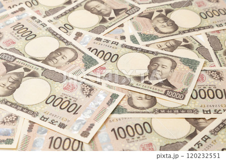たくさんの一万円札 たくさんの一万円札 120232551