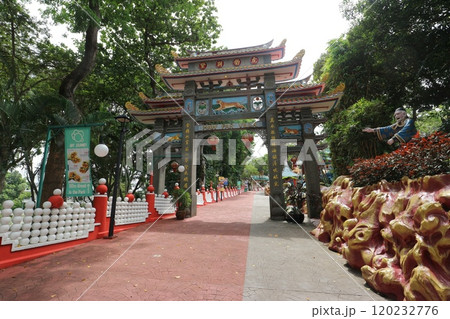 シンガポール　ハウ・パー・ヴィラの入り口 120232776