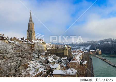 View of the Aare river and old town of Bern at winter in Switzerland 120234225