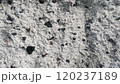 ごつごつしたブロック塀の表面 120237189