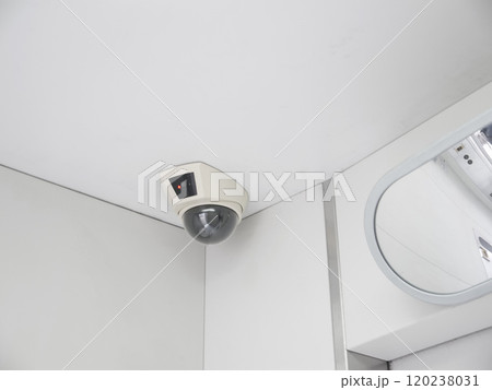 防犯カメラ　エレベーター 120238031