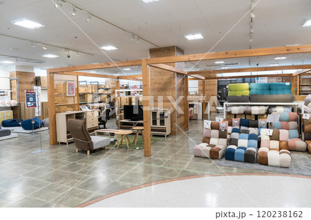 島忠ホームズ仙川店3階　家具コーナー　家具色々　東京都調布市若葉町 120238162