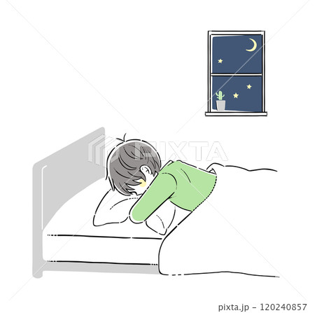 うつ伏せで枕を抱いて眠る少年 うつ伏せで枕を抱いて眠る少年 120240857