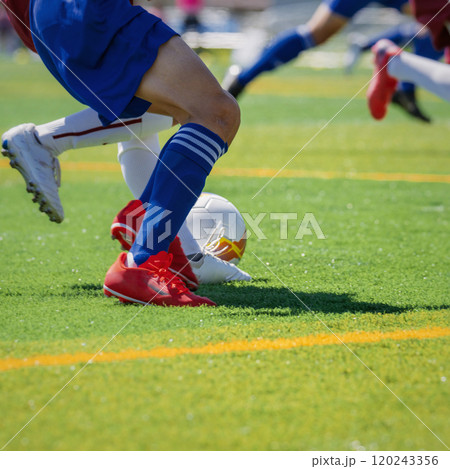 少年サッカー試合風景 少年サッカー試合風景 120243356