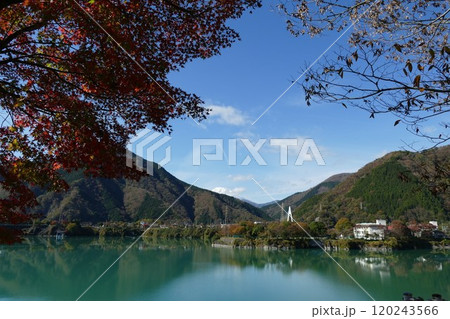 丹沢湖と周辺 120243566