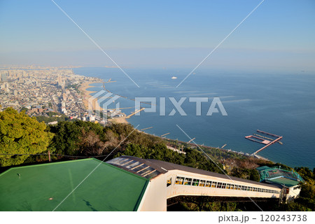 須磨浦山上遊園から望む須磨海岸と神戸市街です 120243738