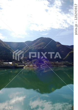 丹沢湖と周辺 120243917