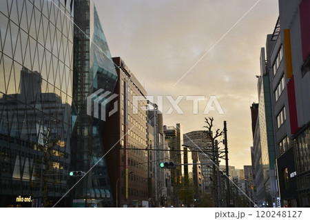 【東京】原宿夕景 120248127