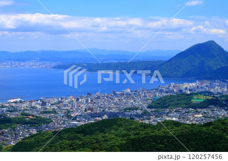 初夏の別府市街（十文字展望台より） 120257456