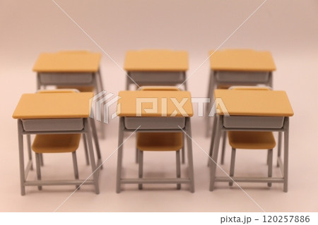 学校の机と椅子 イメージ 学校の机と椅子 イメージ 120257886