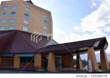 新潟県 舞子高原ホテルのエントランス 新潟県 舞子高原ホテルのエントランス 120260479