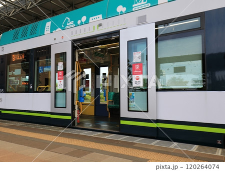 低床車 120264074