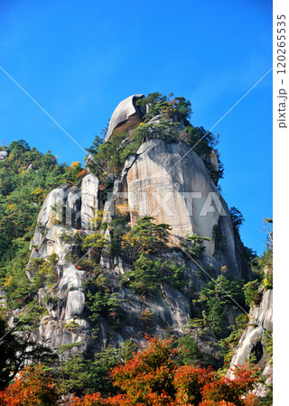 【山の風景】山梨県・昇仙峡・覚円峰 120265535