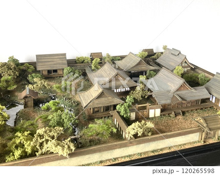 室町時代の武家屋敷(洛中洛外図細川邸再現模型) 120265598