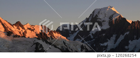 Sunrise over Mt Cook, New Zealand. 120268254