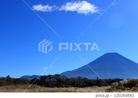 秋の富士山 秋の富士山 120268662