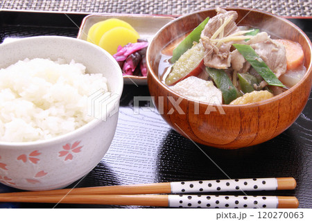 具沢さんお豚汁定食 120270063