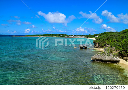 宮古島のとても美しい海の風景 宮古島のとても美しい海の風景 120270450