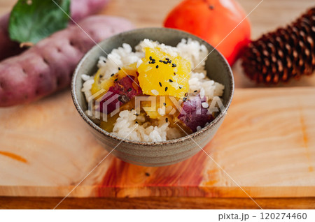 丸ごとサツマイモご飯 120274460