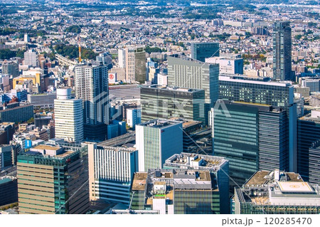 日本の横浜都市景観 新時代へ…横浜駅、ベイシェラトンホテルH、横浜タカシマヤなどを望む=13日 日本の横浜都市景観 新時代へ…横浜駅、ベイシェラトンホテルH、横浜タカシマヤなどを望む=13日 120285470