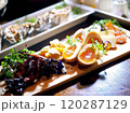 ダイニングバー　食べ物 120287129