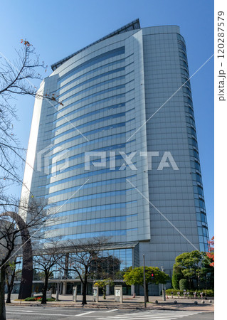 群馬県高崎市の高崎市役所 群馬県高崎市の高崎市役所 120287579