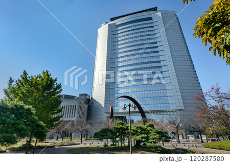 群馬県高崎市の高崎市役所 群馬県高崎市の高崎市役所 120287580