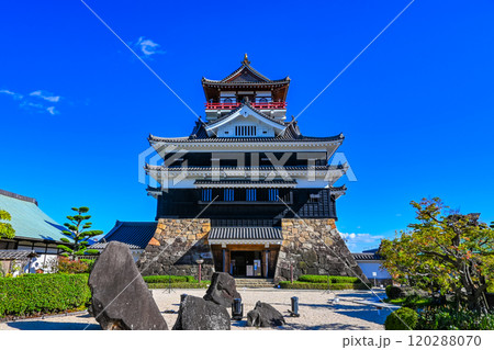 青空と清洲城 愛知県清須市 青空と清洲城 愛知県清須市 120288070