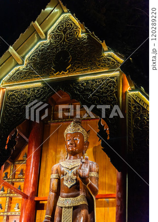 Wat Phra That Doi Suthep in Chiang Mai (Wat Thai) Wat Phra That Doi Suthep in Chiang Mai (Wat Thai) 120289220