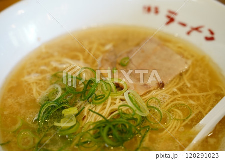 豚骨ラーメン 120291023