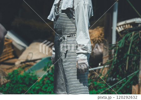 納屋と農家 納屋と農家 120292632