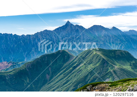双六岳の丸山から見る槍ヶ岳 北アルプス双六岳三俣蓮華岳登山 双六岳の丸山から見る槍ヶ岳 北アルプス双六岳三俣蓮華岳登山 120297116
