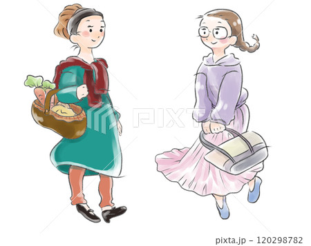 買い物帰りの女性 買い物帰りの女性 120298782