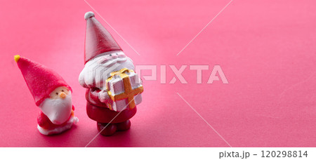 サンタクロース ( クリスマスイメージ ) サンタクロース ( クリスマスイメージ ) 120298814