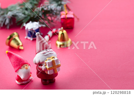 サンタクロース ( クリスマスイメージ ) サンタクロース ( クリスマスイメージ ) 120298818