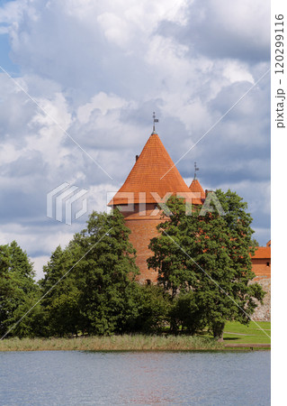 Tower of the Trakai Castle near Vilnius Tower of the Trakai Castle near Vilnius 120299116
