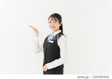 ビジネス　女性　制服　手かざし 120300302