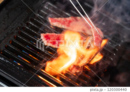 焼き肉　和牛 120300440