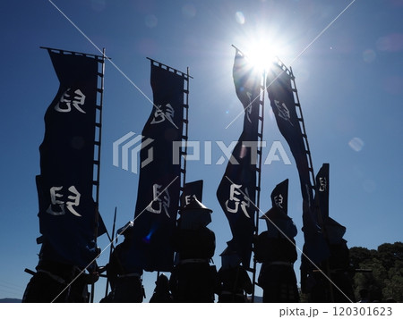 戦国武将シルエット 120301623