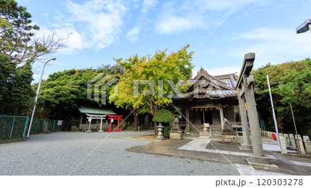 紅葉の小動神社 120303278