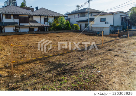 更地の風景 120303929