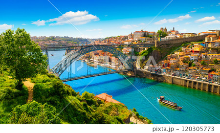 Panoramic view of the city of Porto on a beautiful summer day. Porto, Portugal Panoramic view of the city of Porto on a beautiful summer day. Porto, Portugal 120305773