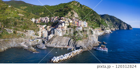 Italy, Cinque terre famous national park of traditional fishing villages. Manarola . Italy, Cinque terre famous national park of traditional fishing villages. Manarola . 120312824