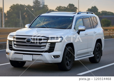 国産SUV イメージ 国産SUV イメージ 120314468