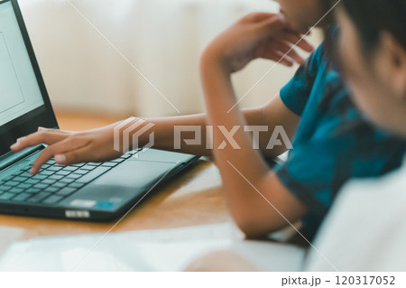 10 years old 10 years old 120317052
