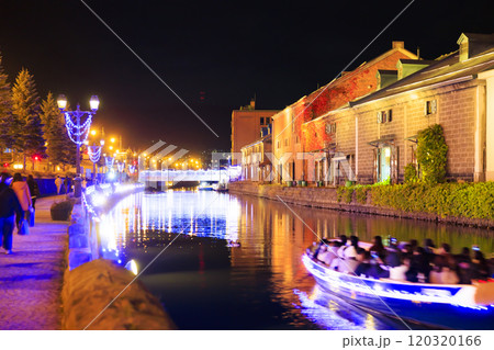 小樽運河の輝き~11月の夜を彩るイルミネーション~ 小樽運河の輝き~11月の夜を彩るイルミネーション~ 120320166