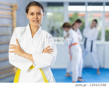 Young girl in kimono posing 120321586